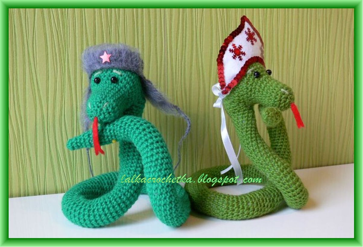 crochet snake