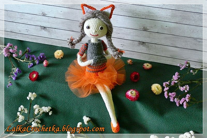 http://lalkacrochetka.blogspot.com/2016/10/fox-doll-lalka-lisek.html