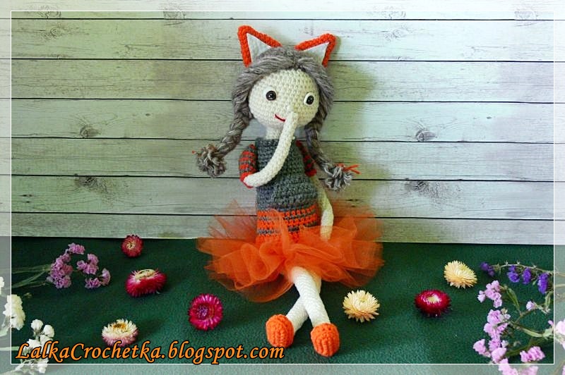 http://lalkacrochetka.blogspot.com/2016/10/fox-doll-lalka-lisek.html