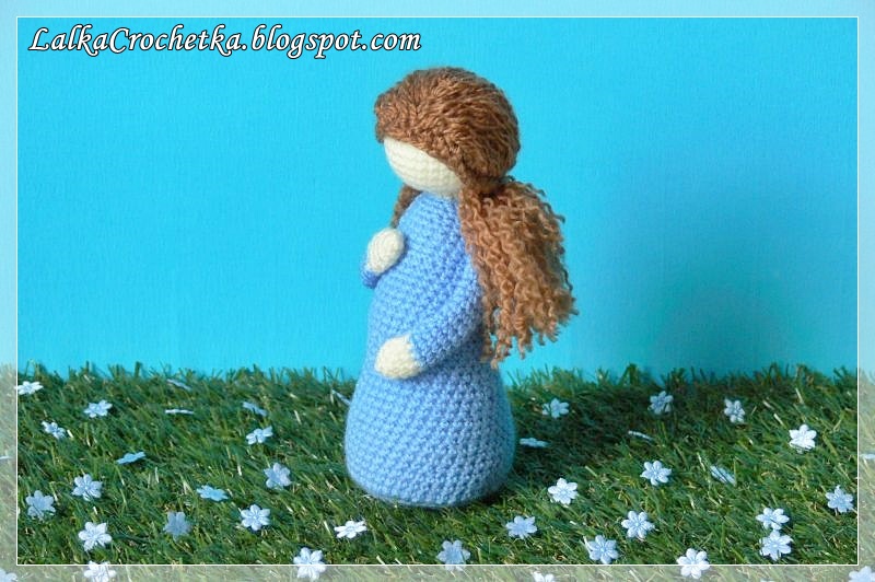http://lalkacrochetka.blogspot.com/2017/05/pregnant-doll-lalka-w-ciazy.html