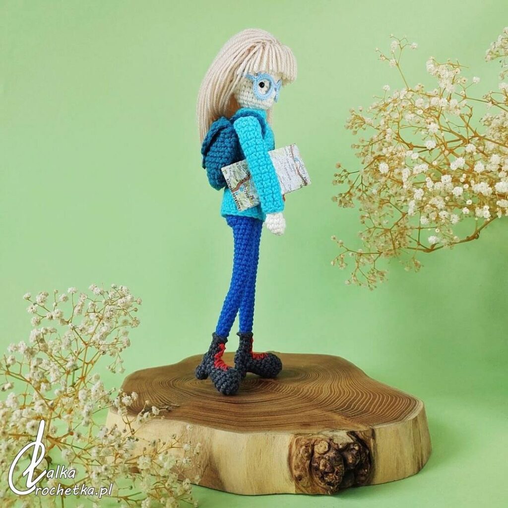 mala ja selfie doll lalka turystyka gorska urodziny przyjaciolka